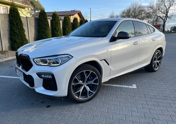 BMW X6 cena 395000 przebieg: 58000, rok produkcji 2020 z Chmielnik małe 781